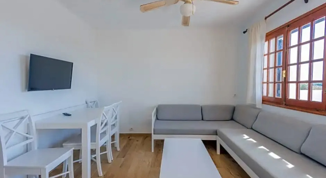 Апартаменты Deluxe с 2 комнатами Apartamentos Son Bou Gardens By MENORCARENTALS