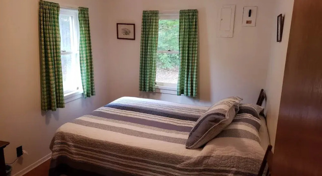 Коттедж Miners Bay Lodge