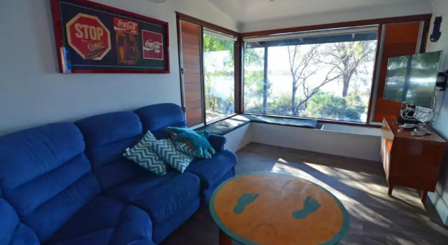 CDC-625 Beach House, Book Hotel Coffin Bay South Australia