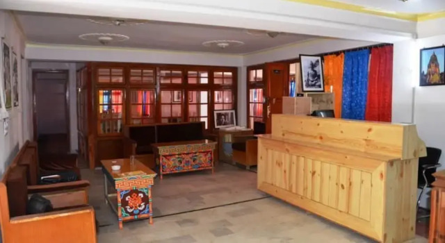 Hotel Snow Lion