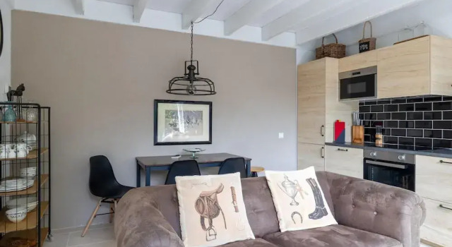 Detached Retreat in Zoutelande Near Beaches, Book Apartment Zoutelande 
