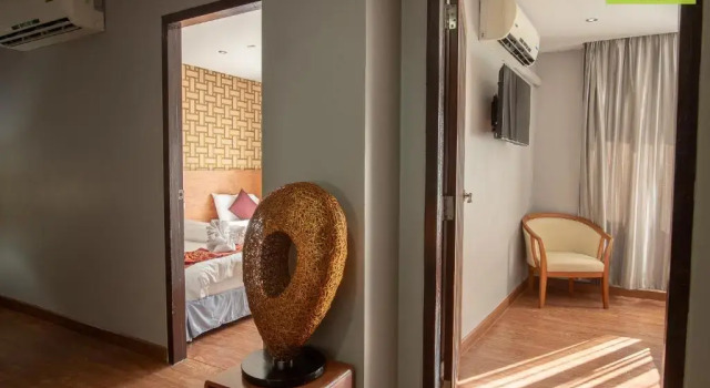 Семейный люкс CBD Hotel Suratthani