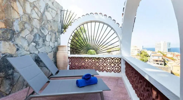 Студия Prime Homes Playa Jardin Studio