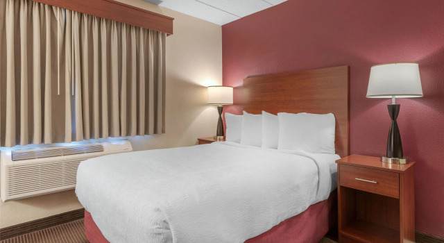Двухместный люкс SureStay Plus Hotel by Best Western Litchfield