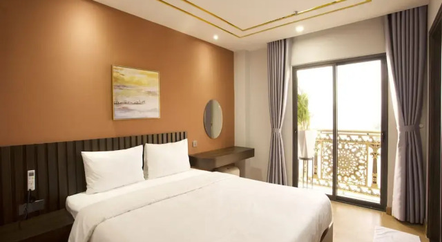 Номер Deluxe Uyên Phương Hotel Nha Trang