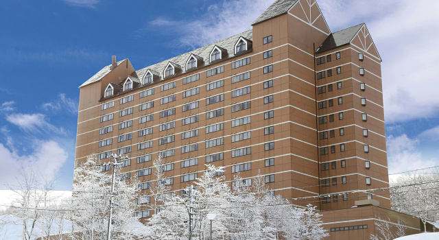Holiday Inn Resort Appi Kogen by IHG, Buchen Sie Resort Hotels in Hachimantai mit Pool, Schwimmbad