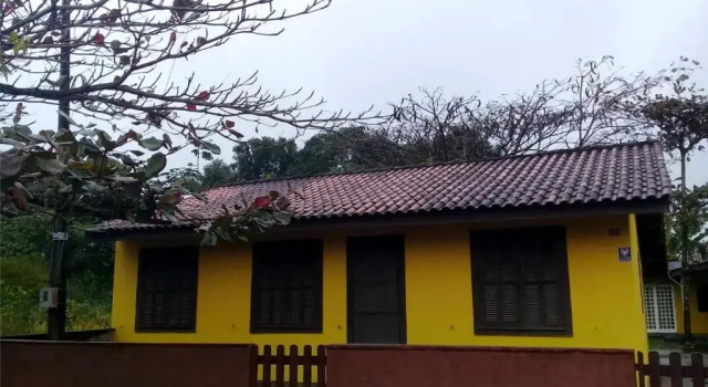 Casa Carlos 1, Забронировать Отель Итапоа Санта-Катарина
