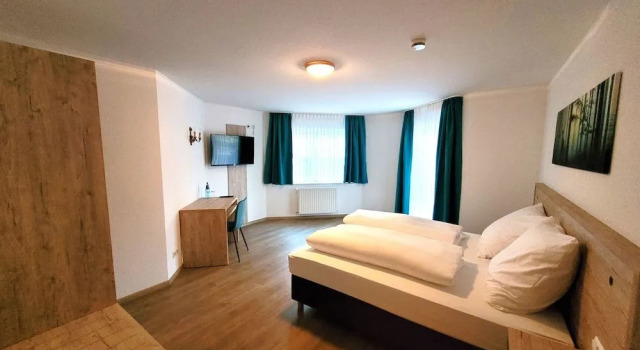 Landhotel Tanneneck - ideal für Gruppen, Familien und Hunde, Réserver Hôtel Hôtels à Bade-Wurtemberg avec parking, Parking