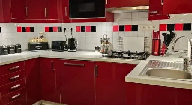 Апартаменты Lovely Apartment in Zyrardow, 10 min to Suntago Free Parking