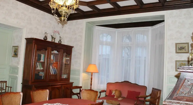 KER-ALINEC, Rezerwuj Hotel  