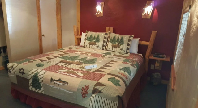 Nine Pines Motel, Book Motel Moteller i Pinetop-Lakeside, Motel