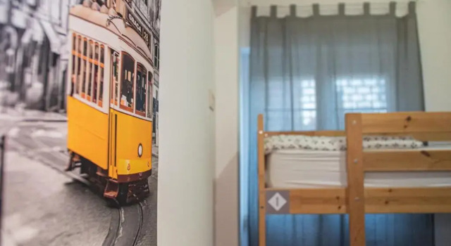 Кровать в общем номере (женский номер) Lisbon Top Hostel