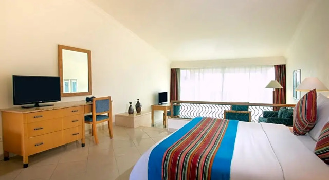 Бунгало Movenpick Resort Taba