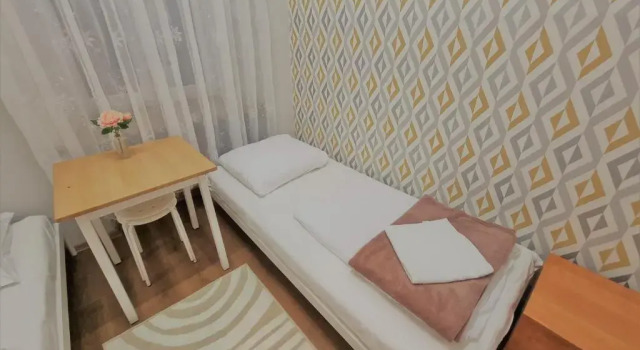 Schronisko Młodzieżowe PTSM Matecznik, Book Hotel Przemysl Podkarpackie