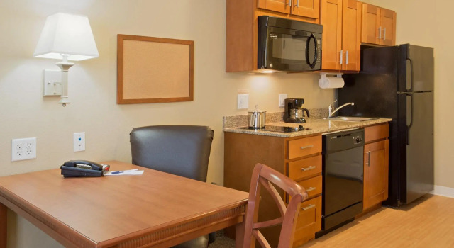 Номер Standard Candlewood Suites Tallahassee by IHG