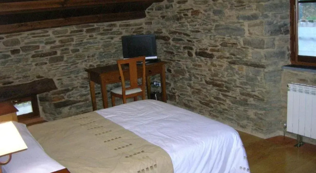 Finca O Bizarro, Book Hotel  