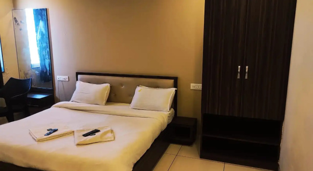 Hotel Golden Eagle