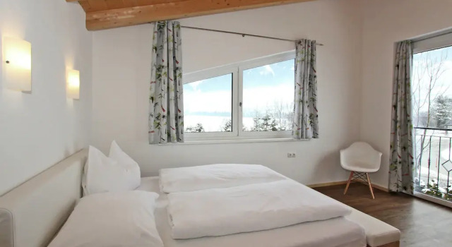 Holiday Home Steinfeld Close to the ski Lift, Rezerwuj Dom wakacyjny Hotele w Tyrol z parkingiem, Parking