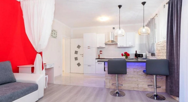 Apartment Lana, Забронировать Апартаменты/квартира Апартаменты Шибеник, рядом с Sibenik Town Museum, Апартаменты/квартира