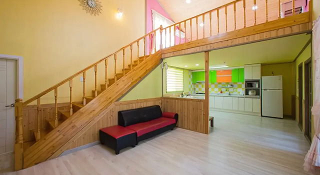 Ganghwa Pink House Pension