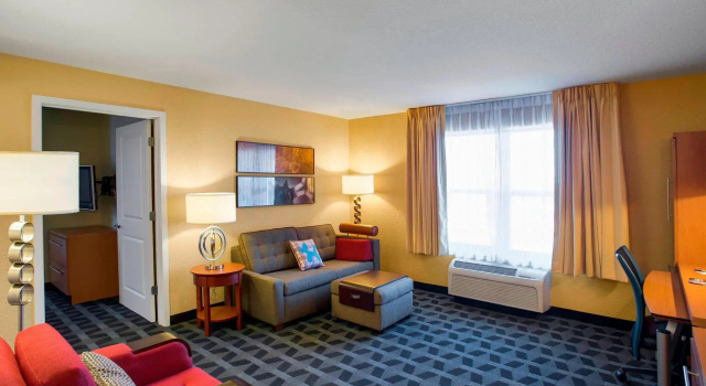 Двухместный люкс c 1 комнатой TownePlace Suites by Marriott Kansas City Overland Park