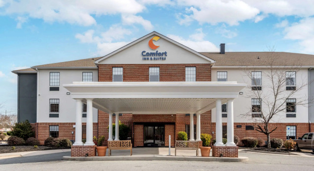 Comfort Inn & Suites Lexington South, Varaa Hotelli Lexington Pohjois-Carolina
