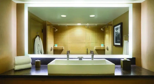 Двухместный номер Deluxe Hyatt Regency Lake Tahoe Resort, Spa & Casino