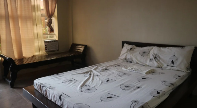 Standart aile oda Brown Epitome Lodge