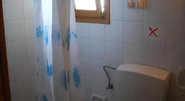 Трёхместный номер Sirocos Rooms And Studios