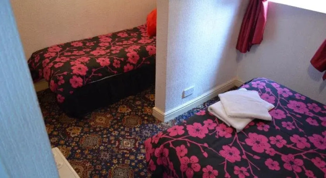 Franklin Hotel, Забронировать Отель Отели Блэкпул с парковкой, рядом с Конференц-центр Winter Gardens, Парковка