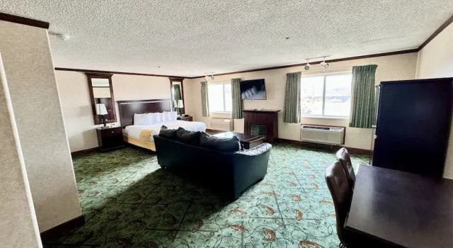 Люкс Standard Best Western Montrose Inn