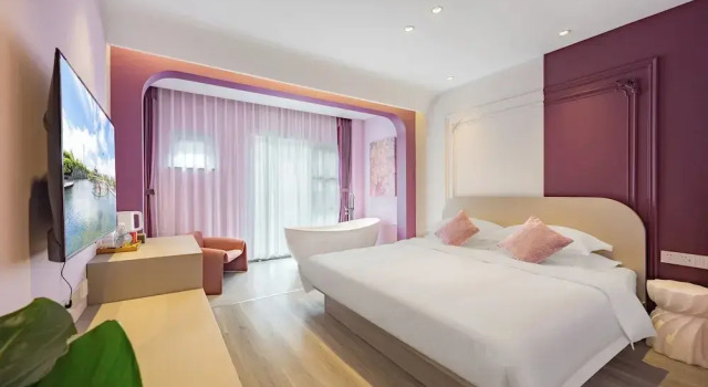 Двухместный номер Classic с балконом и с частичным видом на море Tangchi Seaview Resort