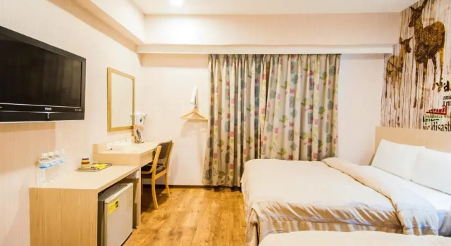 Четырёхместный семейный номер Standard Sanduo Hotel