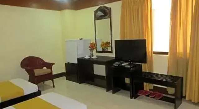 Двухместный номер Standard Paragon Suites