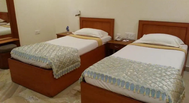 Двухместный номер Standard с красивым видом из окна Paramount Inn