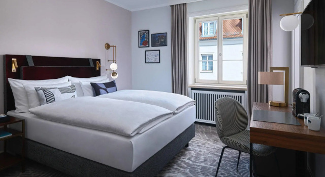 Klassiek Tweepersoonskamer Hotel Elephant Weimar, Autograph Collection