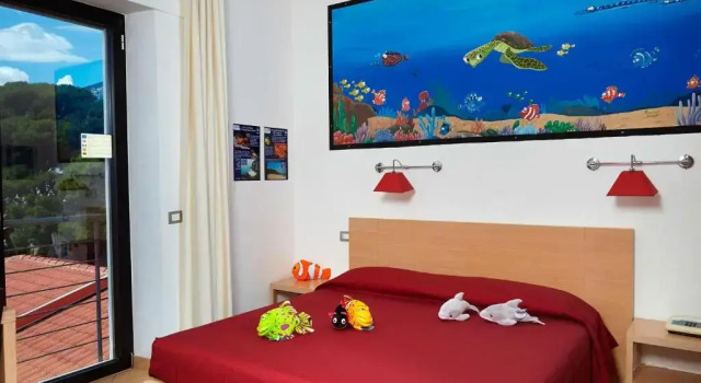 Четырёхместный номер Standard Hotel Cala Luna