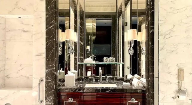 Двухместный номер Superior Four Seasons Hotel Bahrain Bay