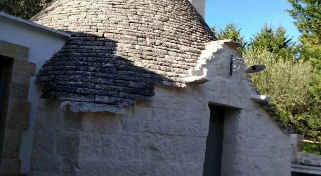 Trulli Villa Gloria