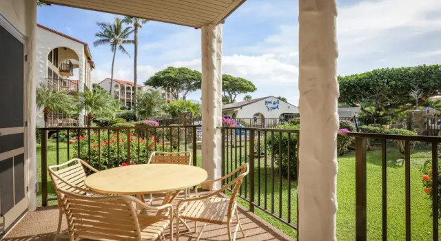 Run of House Aston Maui Hill