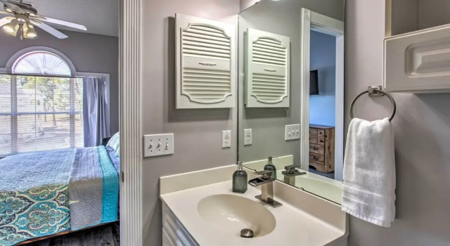 Апартаменты Pool & Golf Course Views: Myrtle Beach Condo