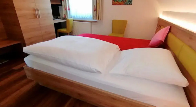 Gasthaus zur Eiche, Reserva ahora Hotel Hoteles en Baden-Wurtemberg con aparcamiento, Aparcamiento