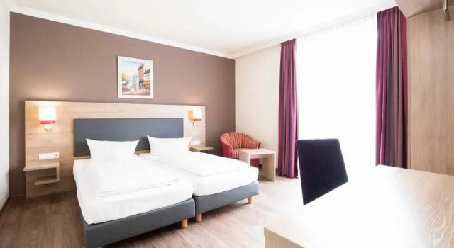 Hotel Rosenhof bei Bamberg, Prenota Hotel Kemmern Alta Franconia