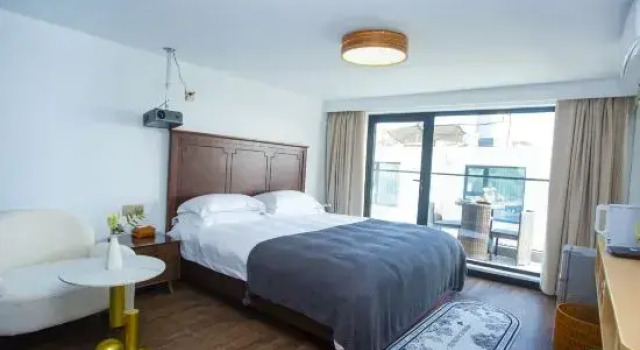 Люкс Shengsi Z·Encounter light luxury swimming pool resort