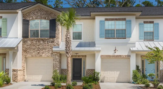 403 Mariners Circle by Hodnett Cooper