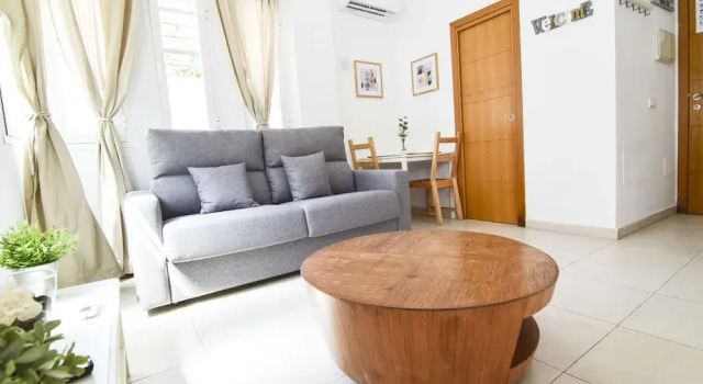 Malaga City Suites Barceló 30, Забронировать Апартаменты/квартира Малага - центр Малага, рядом с Музей Кармен Тиссен