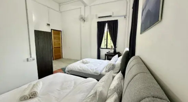 Двухместный семейный люкс с видом на сад Ferringhi Inn 51