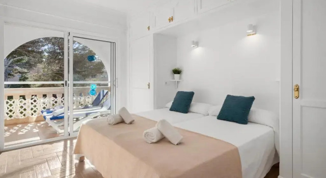 1 Bedroom Apartment Punta Prima Apartments by 3VILLAS