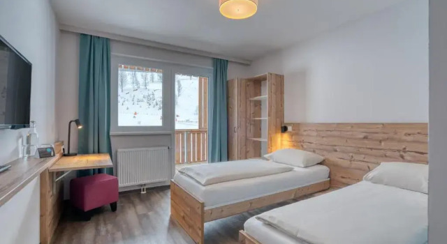 Двухместный номер Standard с балконом и с видом на горы COOEE alpin Hotel Bad Kleinkirchheim