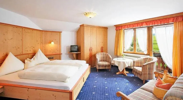 Alpenblick, Rezervovat Hotel Hotely v Bavorsko s parkováním, Parkování